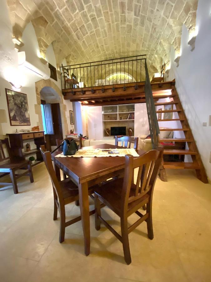 San Domenico Suite Martano Bagian luar foto